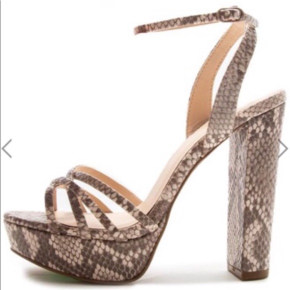 NWB Blush snakeskin heels
